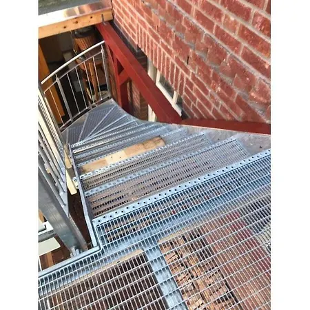 Ada's Koje Comfortable